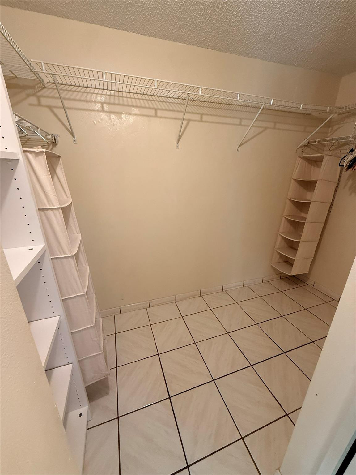 Pierpointe Five Condo II - Residential Lease