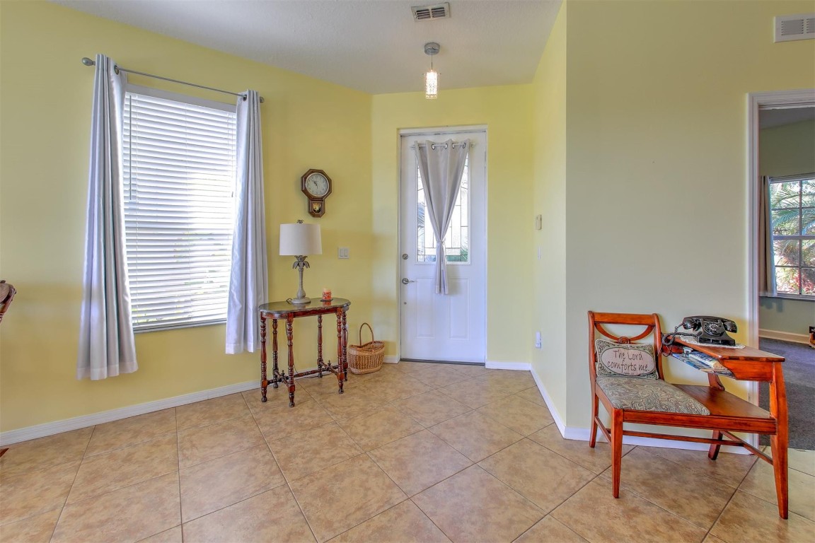 Tradition 18 - Residential