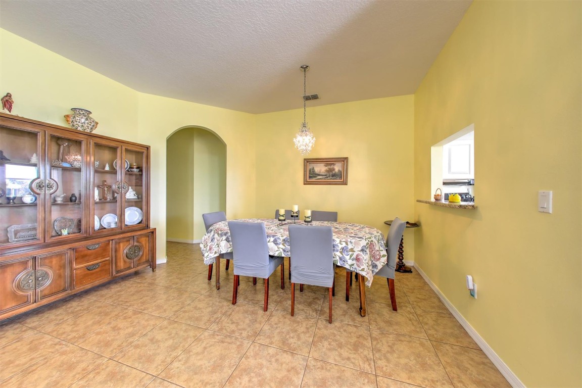 Tradition 18 - Residential