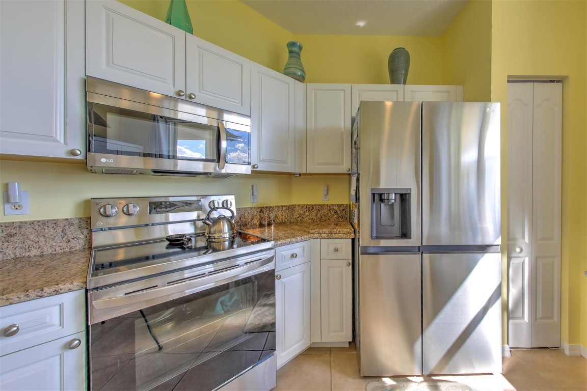 Tradition 18 - Residential