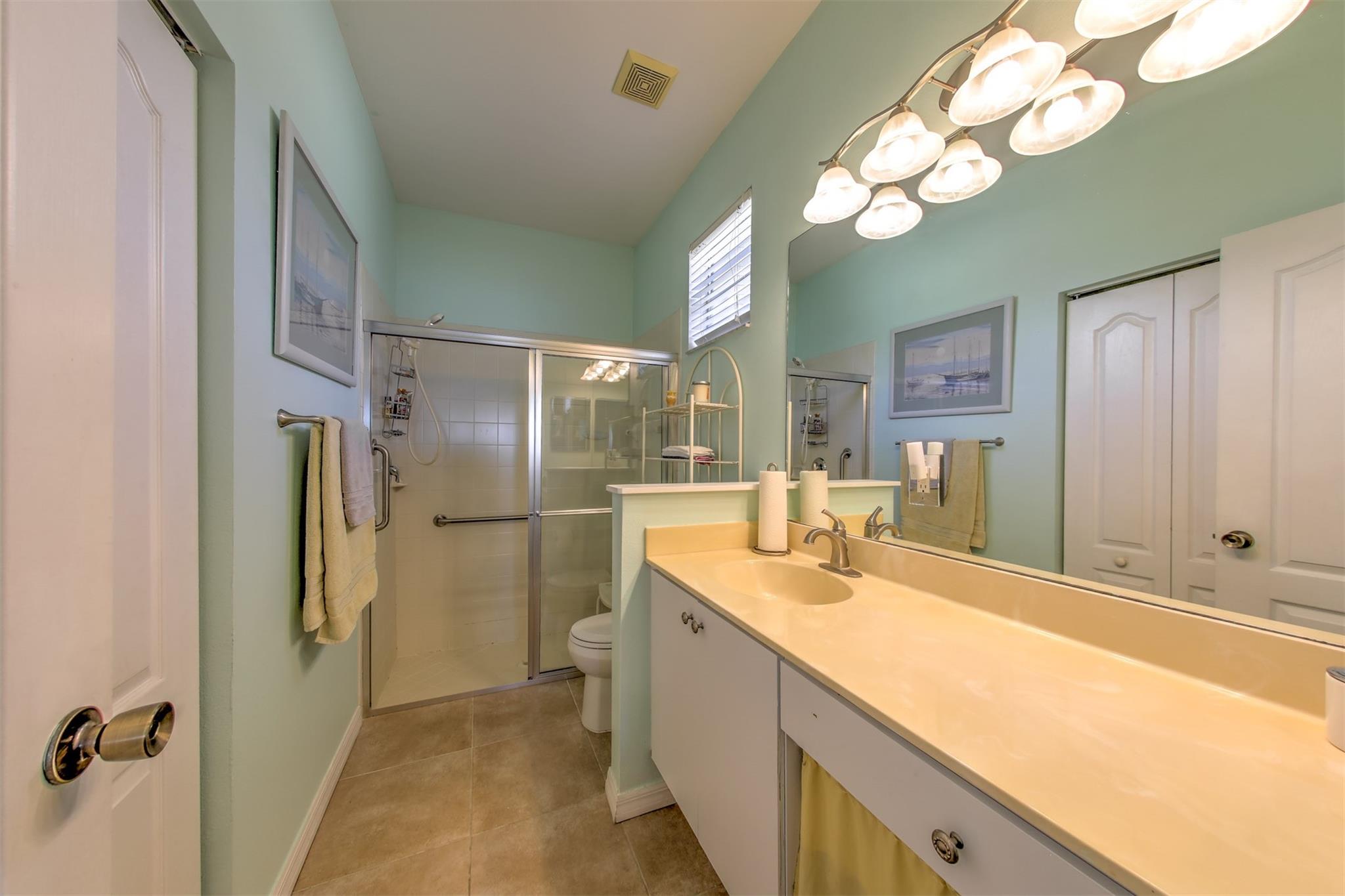 Tradition 18 - Residential