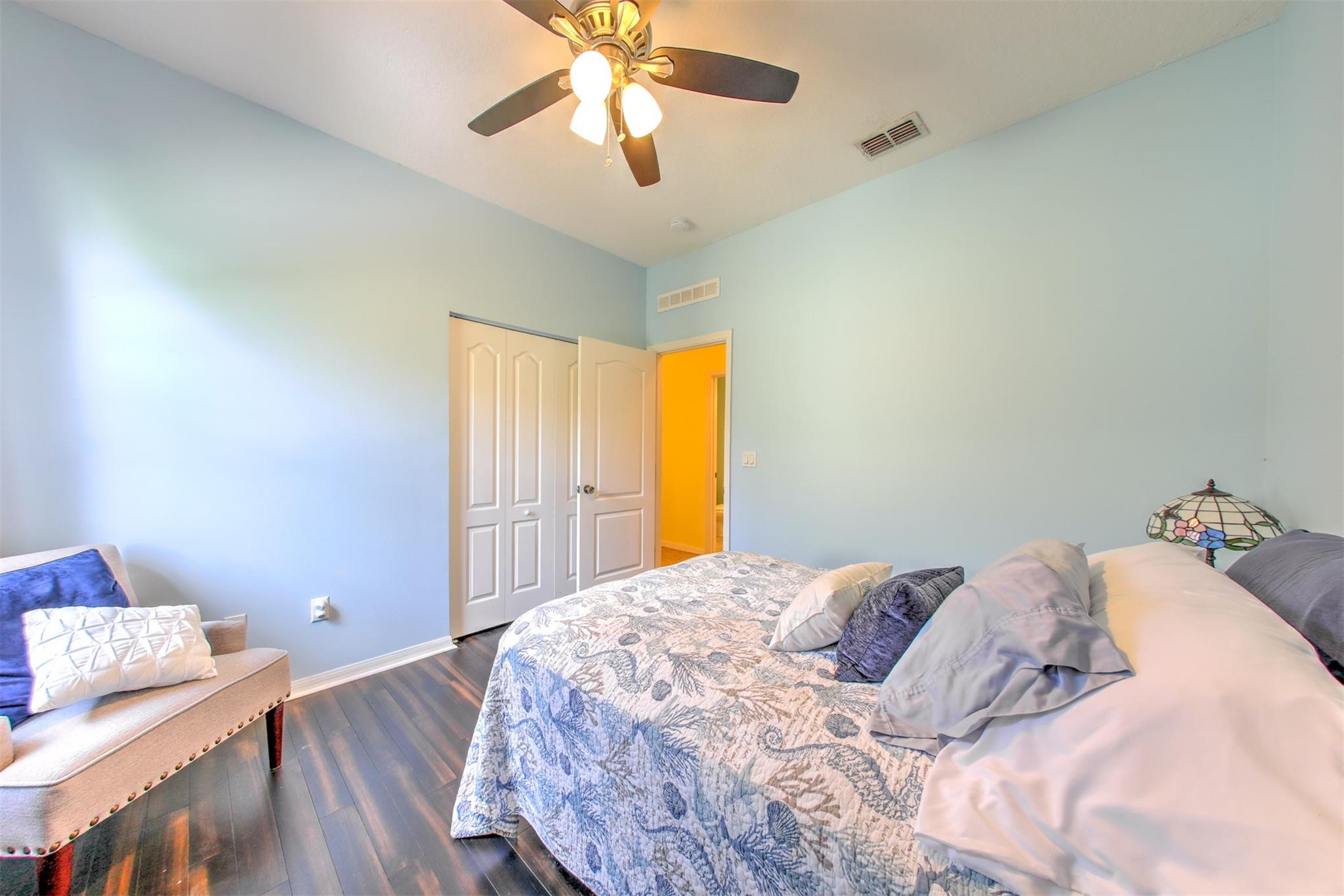 Tradition 18 - Residential