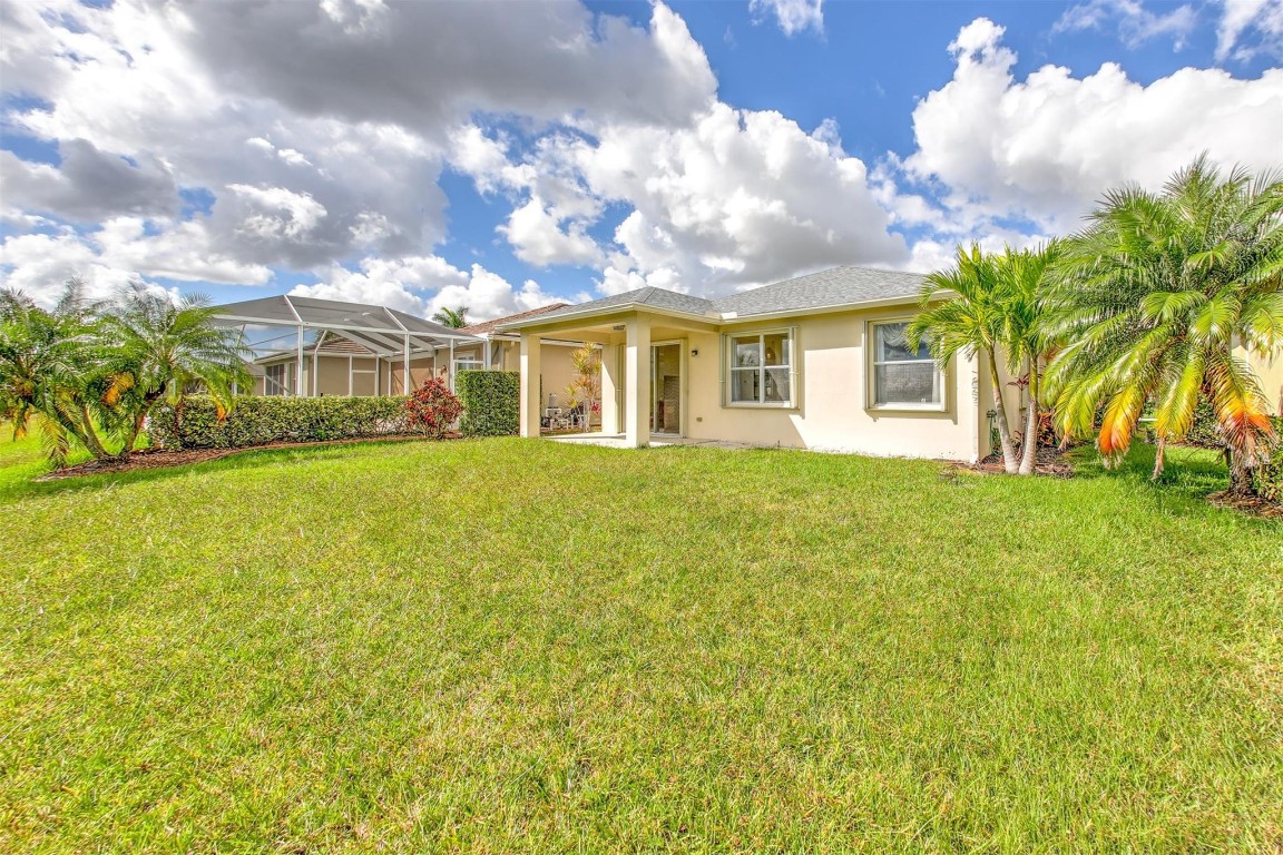 Tradition 18 - Residential