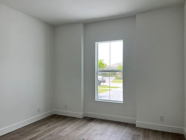 12173 ARBORDALE Way