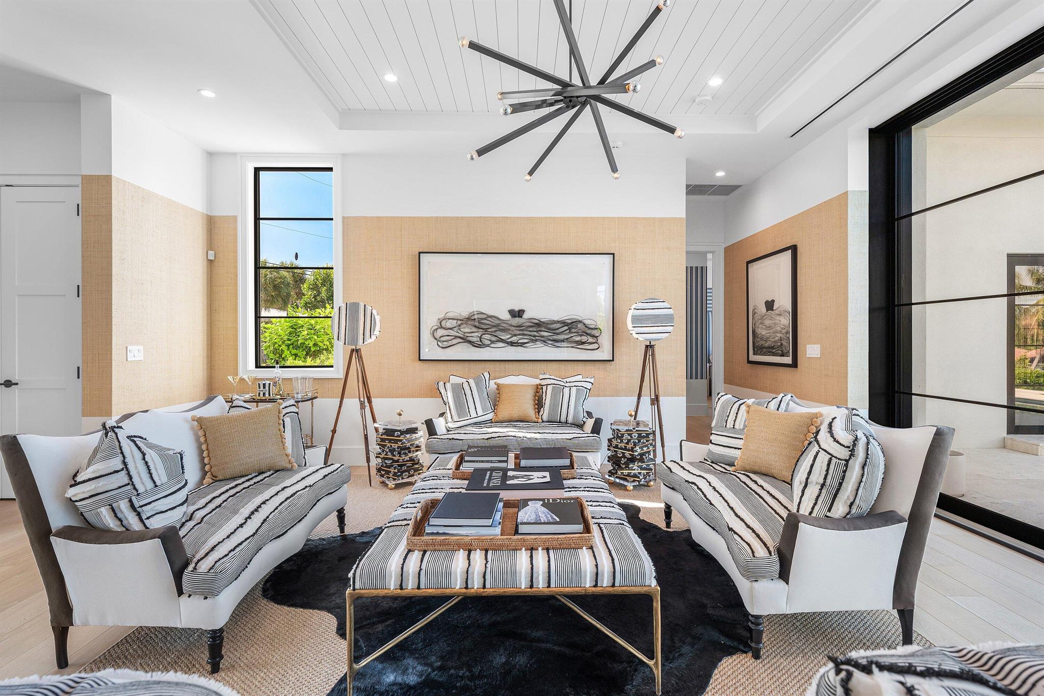 RIDGE HARABOUR ESTS  IN - Residential