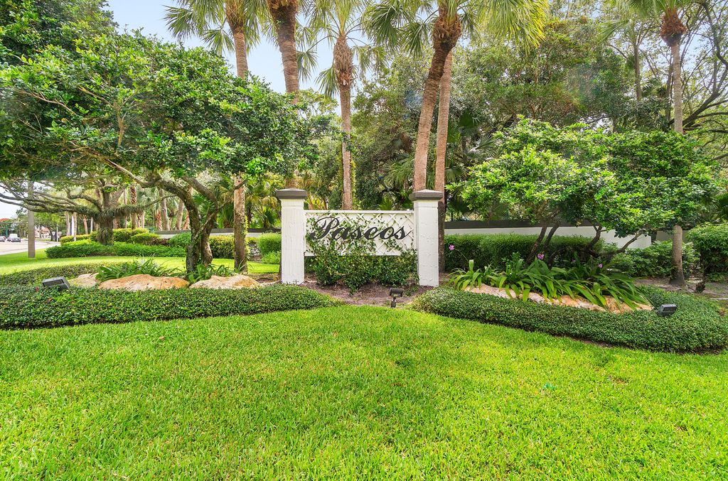 Photo of 20858 Sonrisa Way, Boca Raton, FL 33433 (MLS # R11139387)