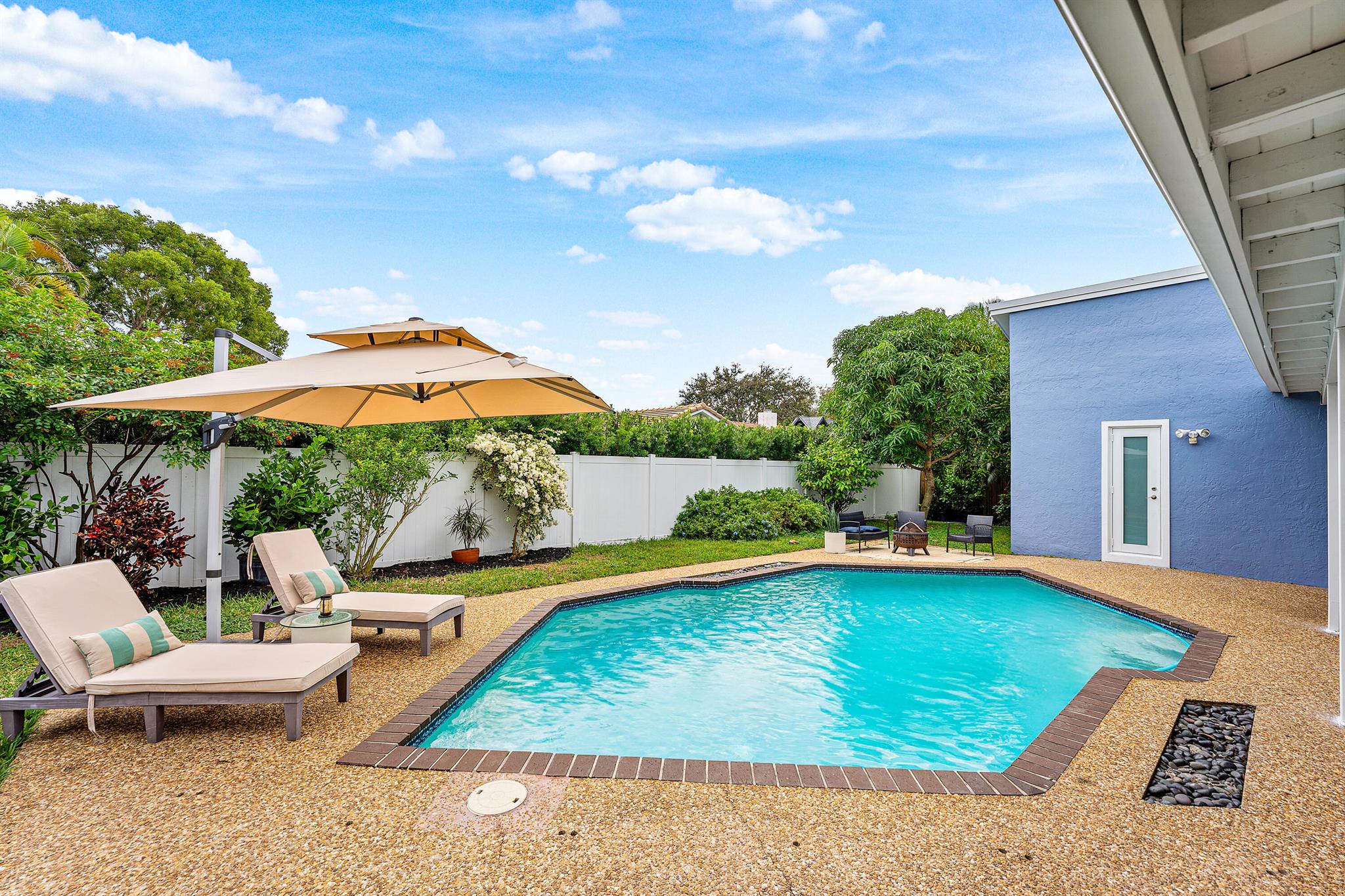 LOS PASEOS OF VIA VERDE R - Residential