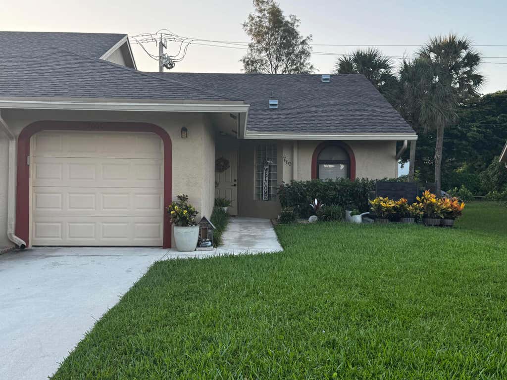Photo of 7660 NW 96TH Terrace, Tamarac, FL 33321 (MLS # B26064233)