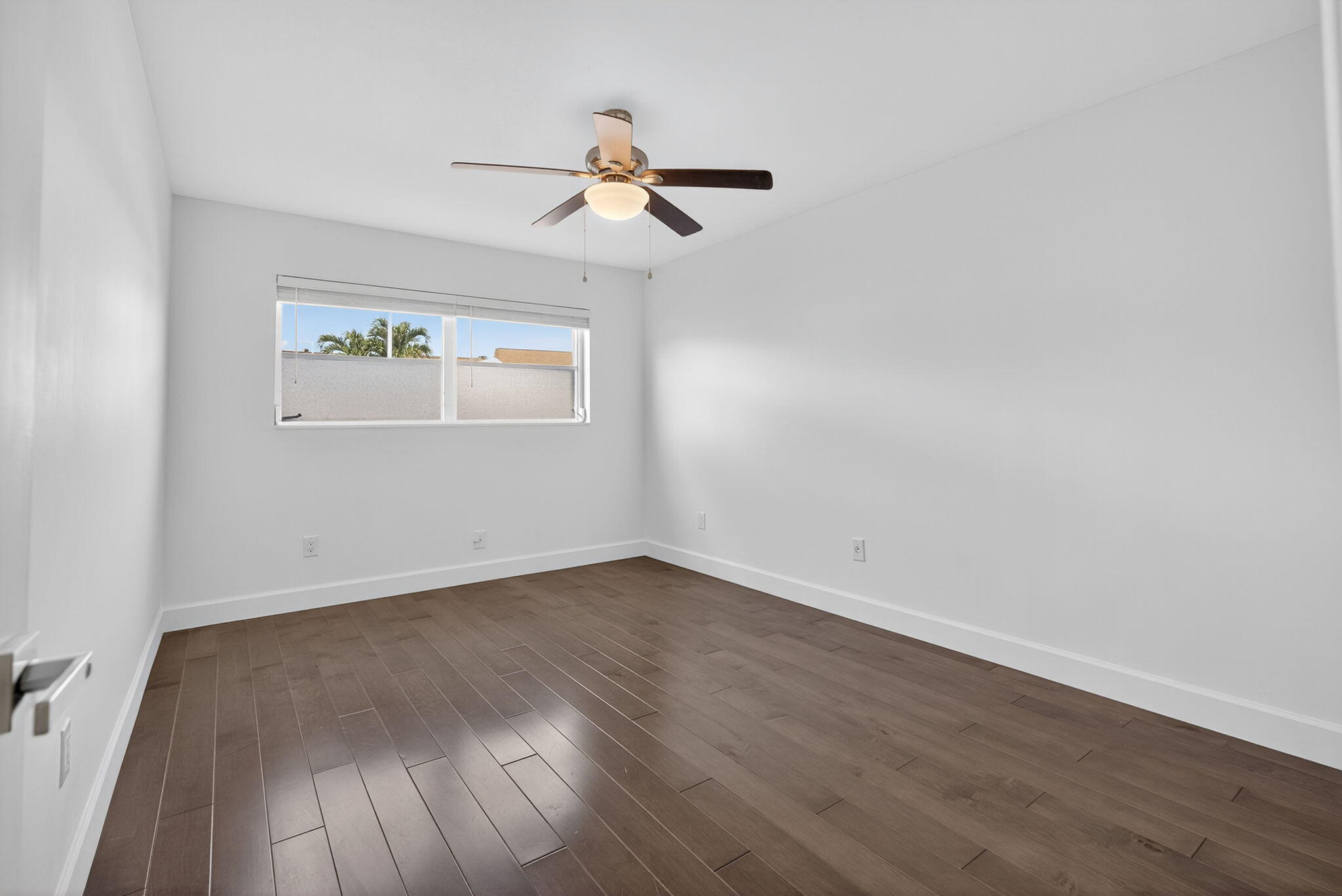 SHORE CLUB APTS B & C CON - Residential
