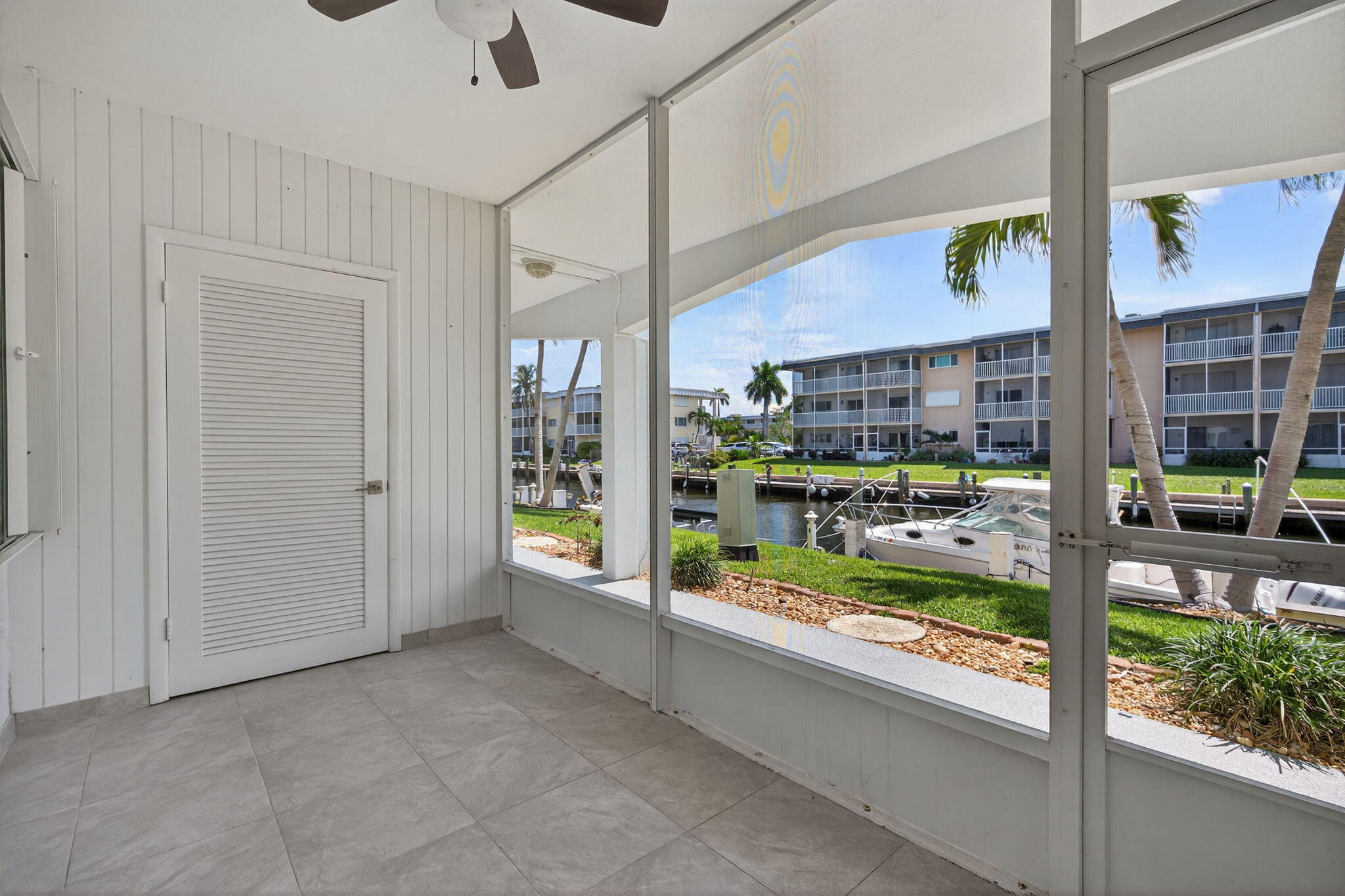 SHORE CLUB APTS B & C CON - Residential