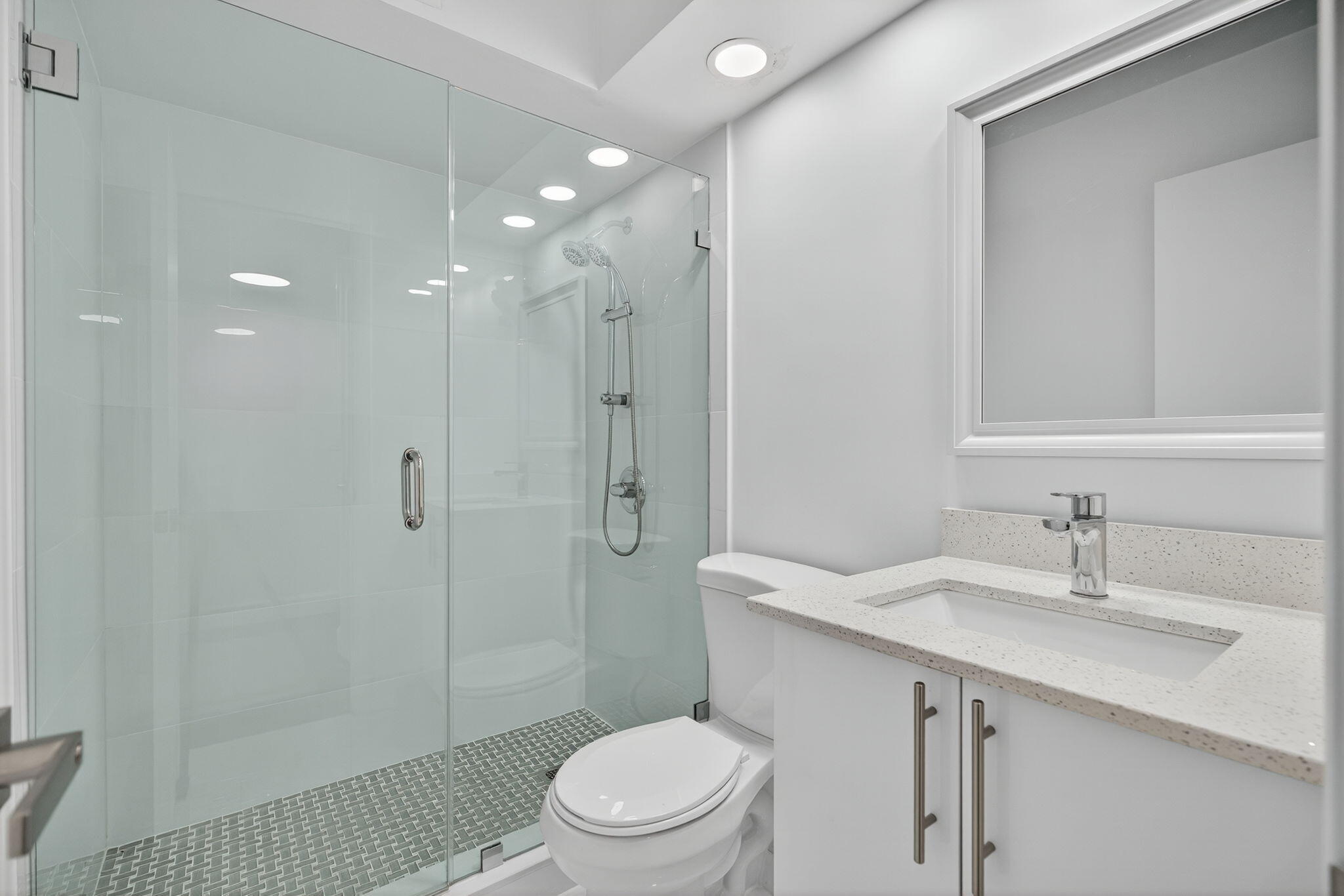 SHORE CLUB APTS B & C CON - Residential