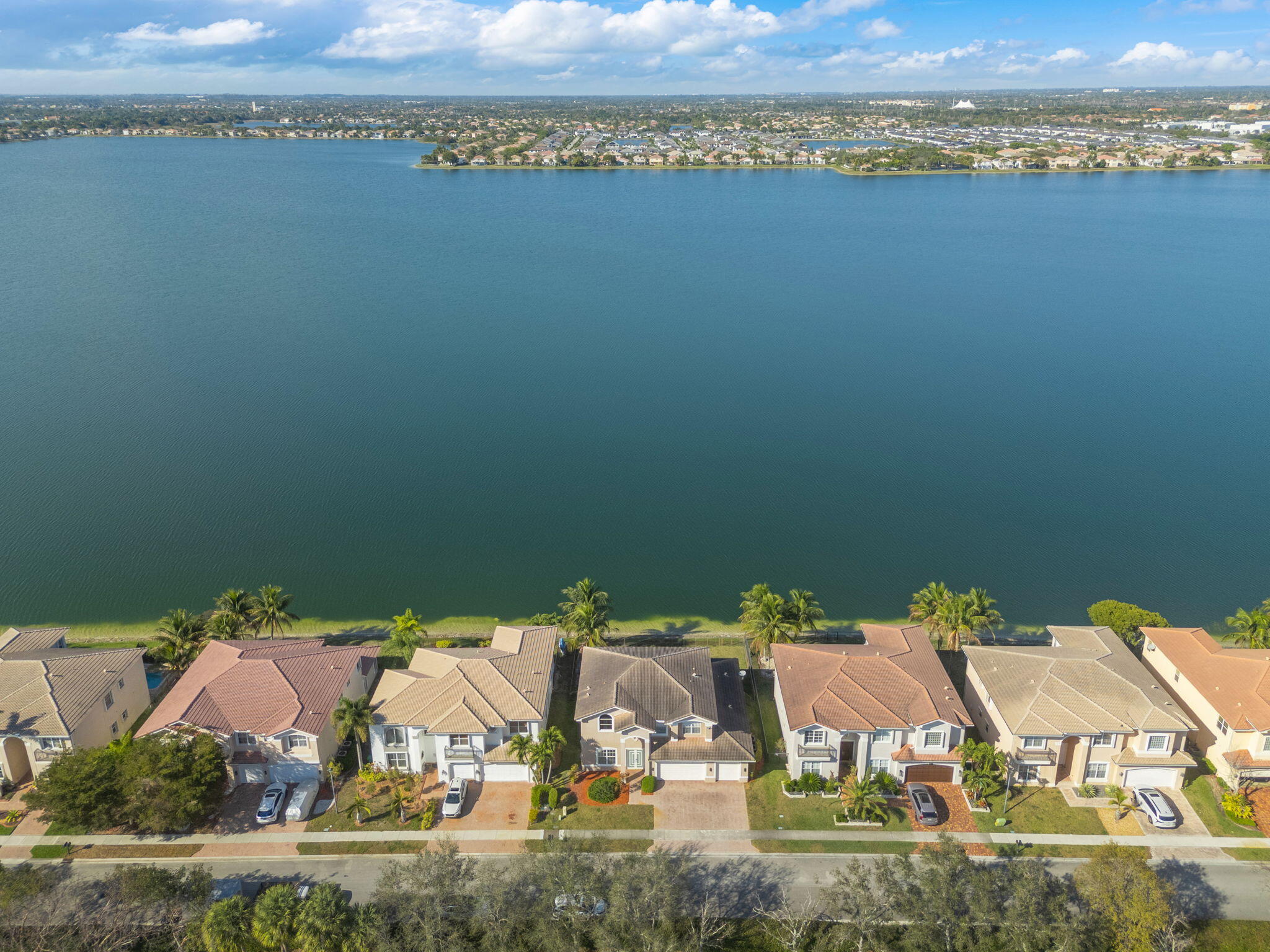 SUNSET FALLS PLAT 1 - Residential