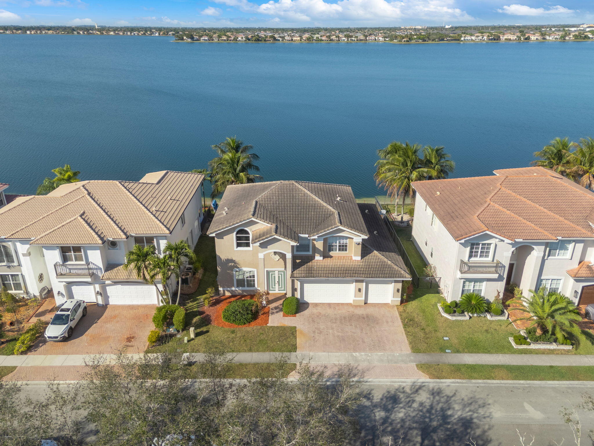 SUNSET FALLS PLAT 1 - Residential