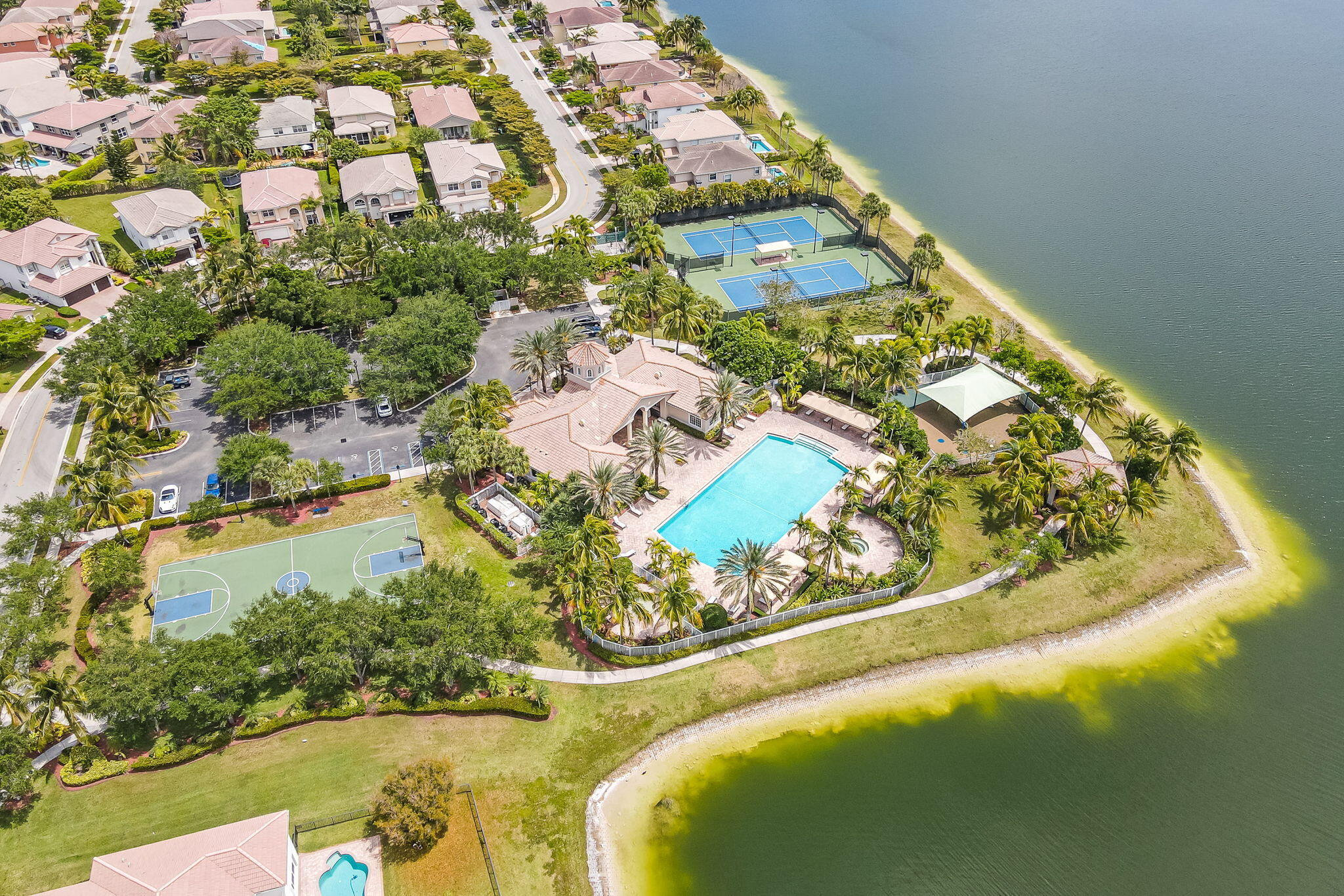 SUNSET FALLS PLAT 1 - Residential