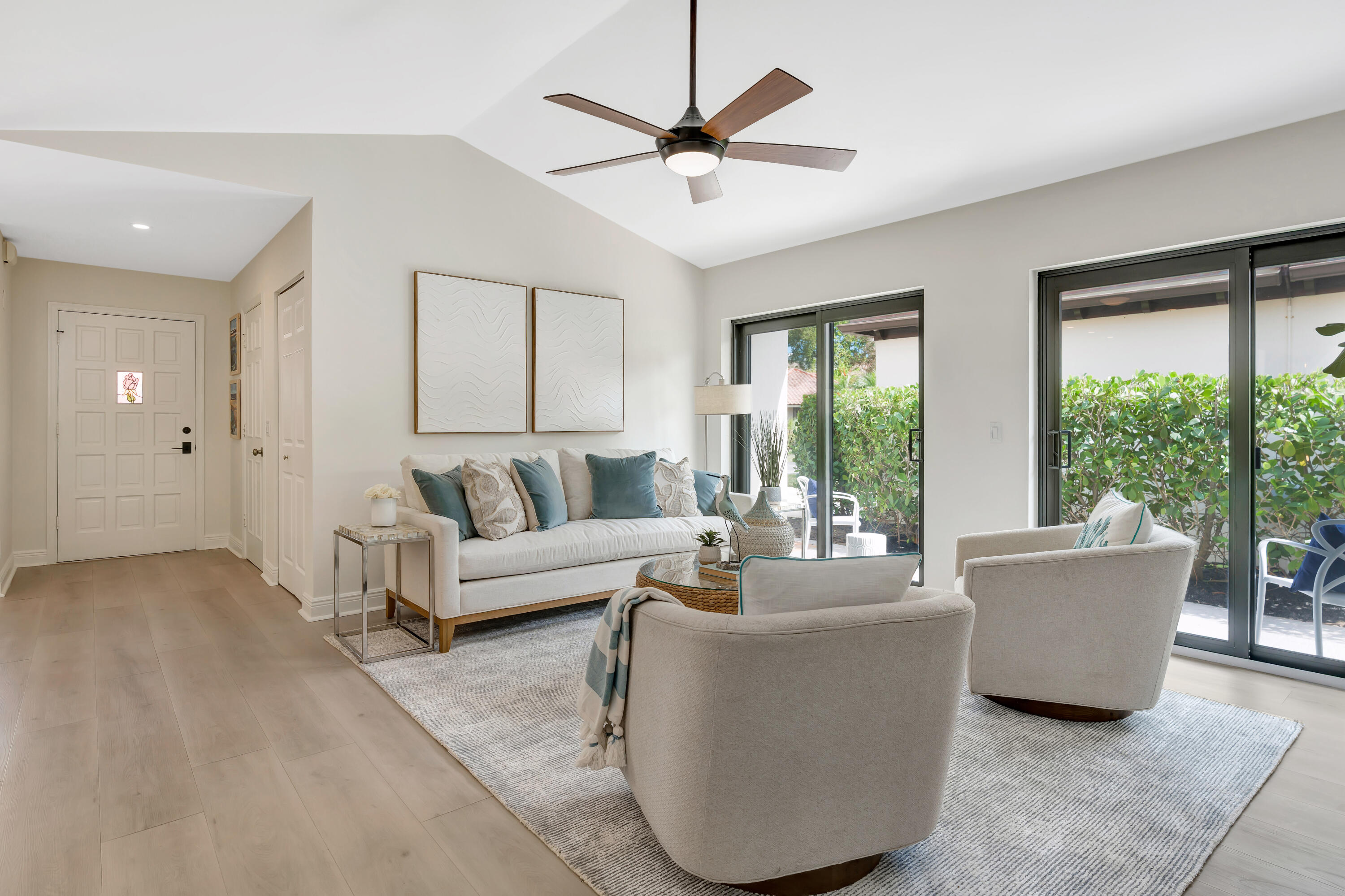 VIA DEL MAR CONDO - Residential