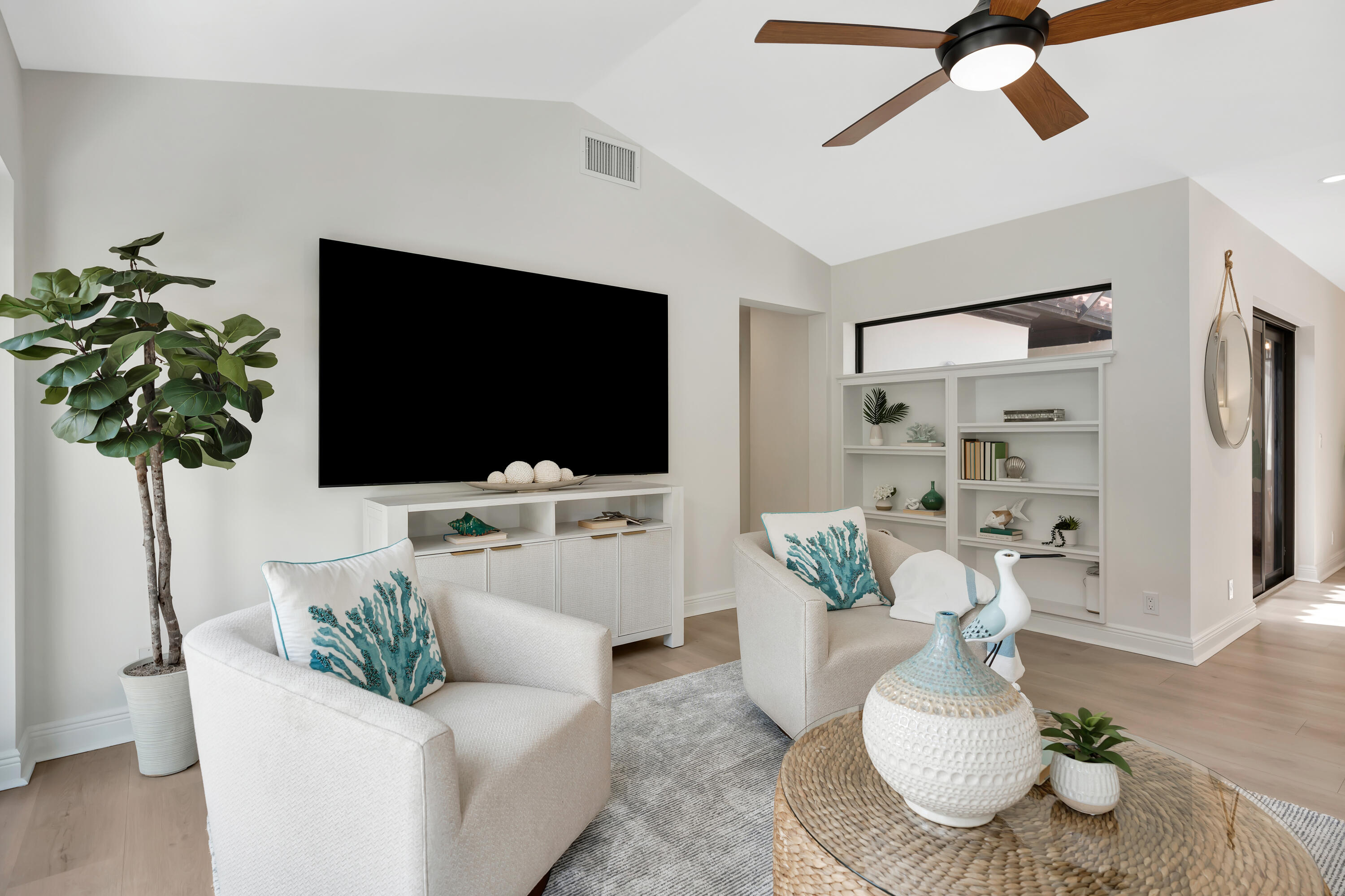 VIA DEL MAR CONDO - Residential