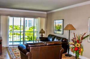 Spencer Place Condo - Residential