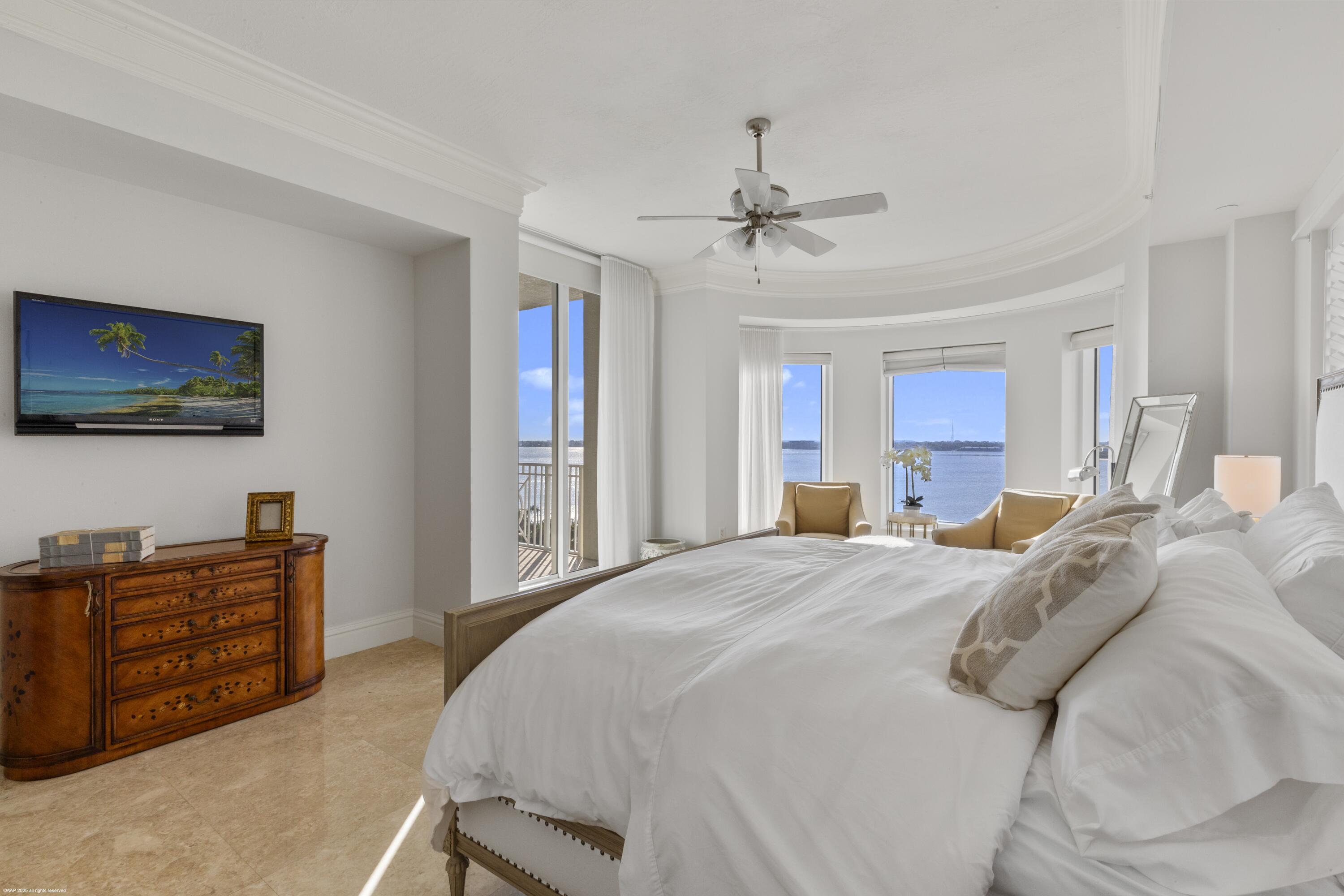 ONE SINGER ISLAND CONDO - Residential