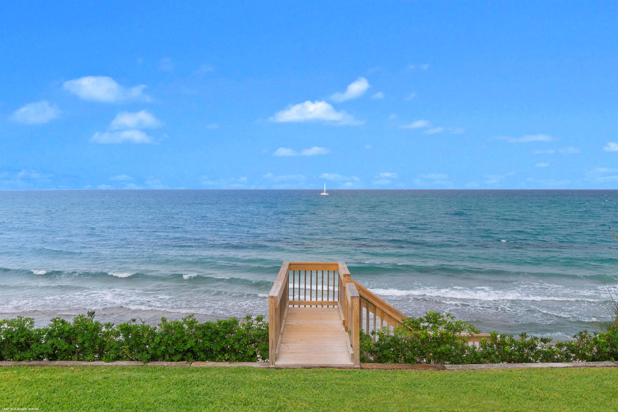 ONE SINGER ISLAND CONDO - Residential