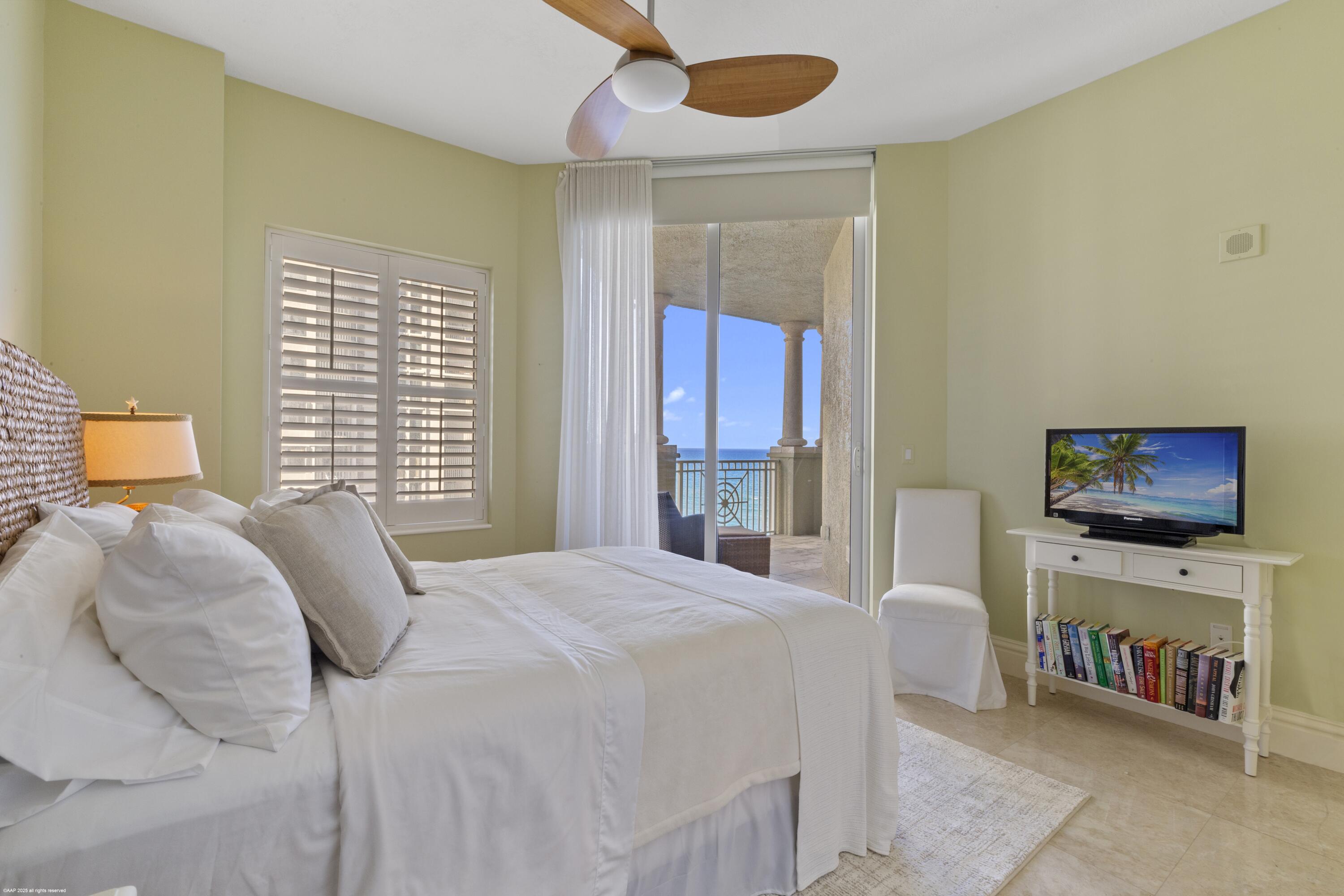 ONE SINGER ISLAND CONDO - Residential