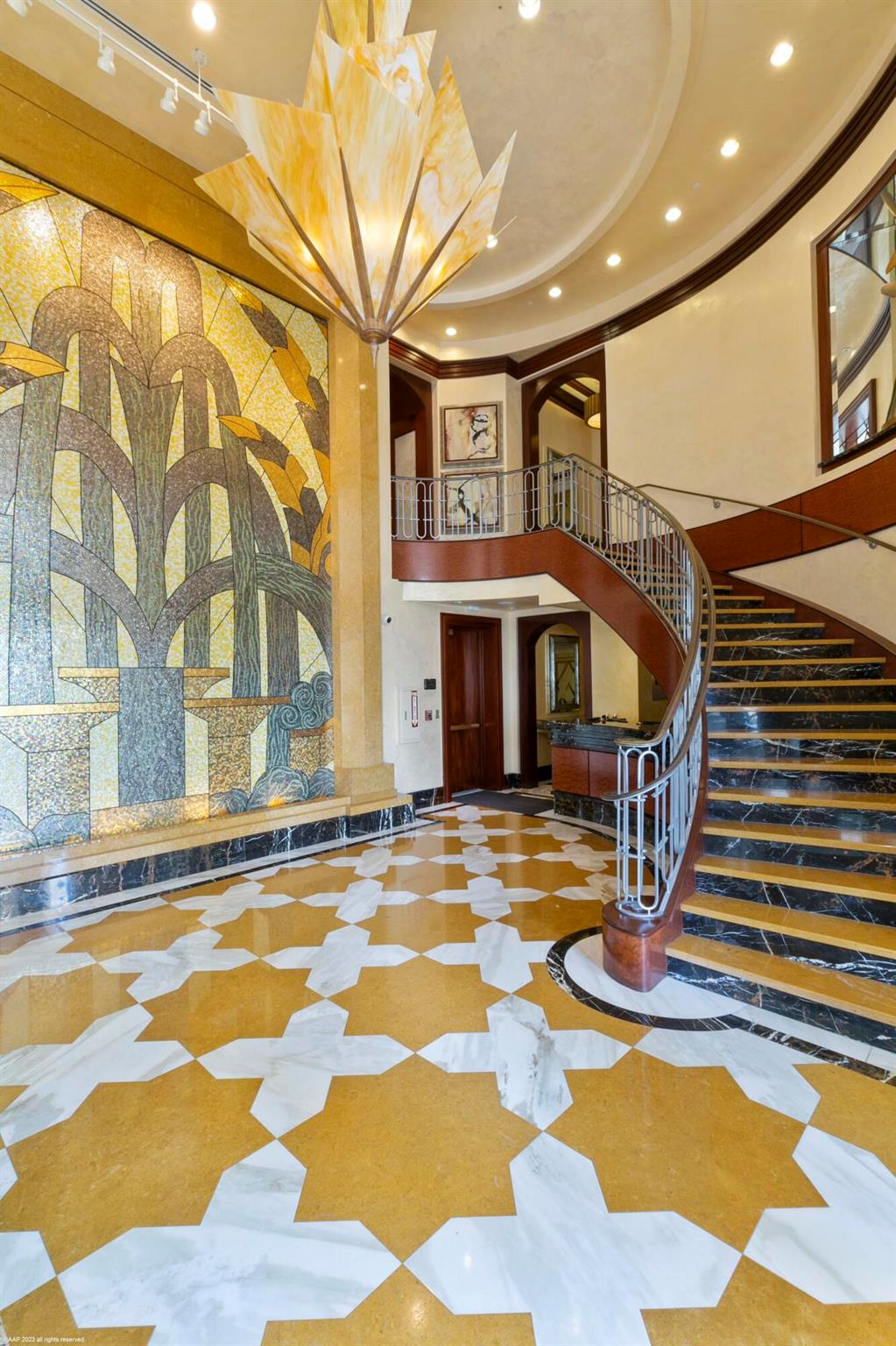 ONE SINGER ISLAND CONDO - Residential