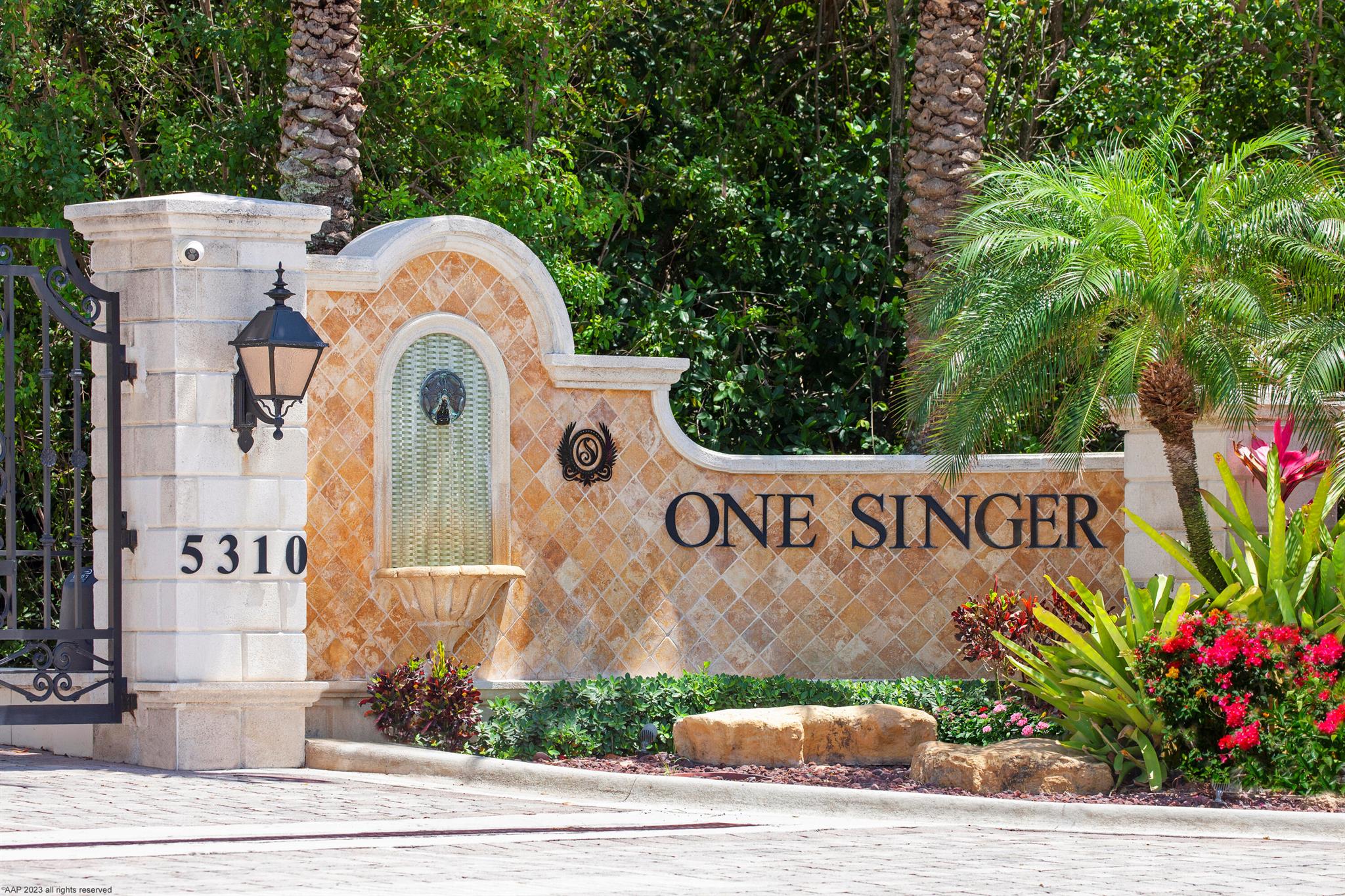 ONE SINGER ISLAND CONDO - Residential