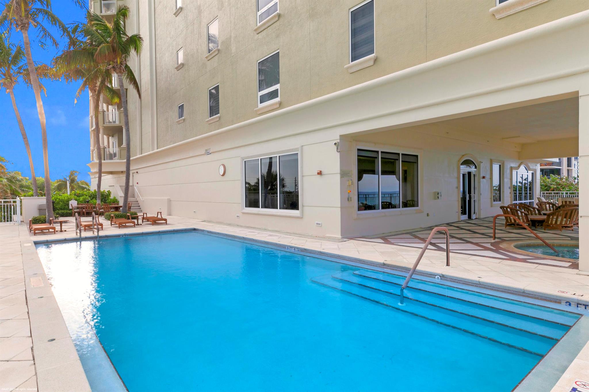 ONE SINGER ISLAND CONDO - Residential