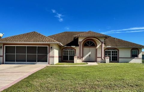 A home in Port St Lucie