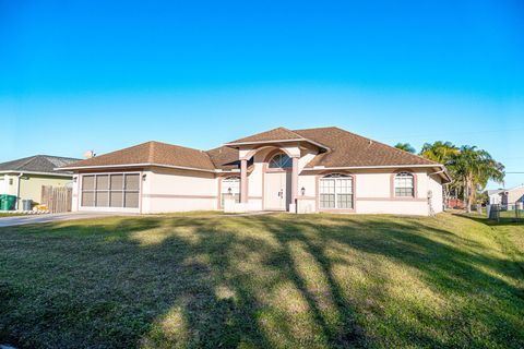 A home in Port St Lucie