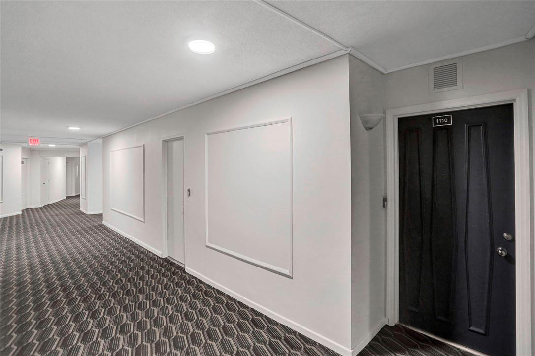 THE COMMODORE - Residential