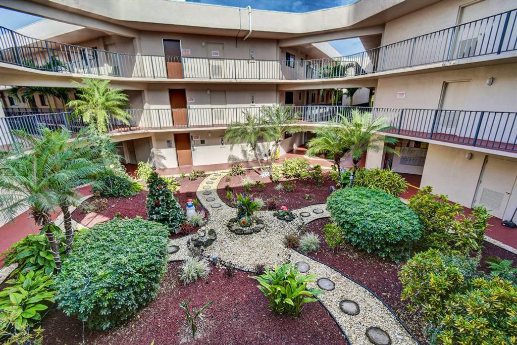 Photo of 5160 Las Verdes Circle #213, Delray Beach, FL 33484 (MLS # R10680275)