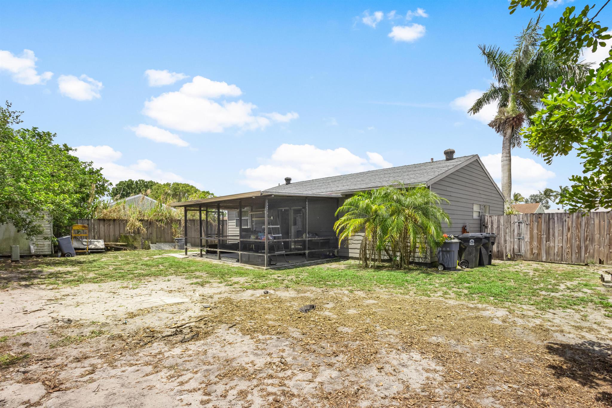 5078 Canal Circle E