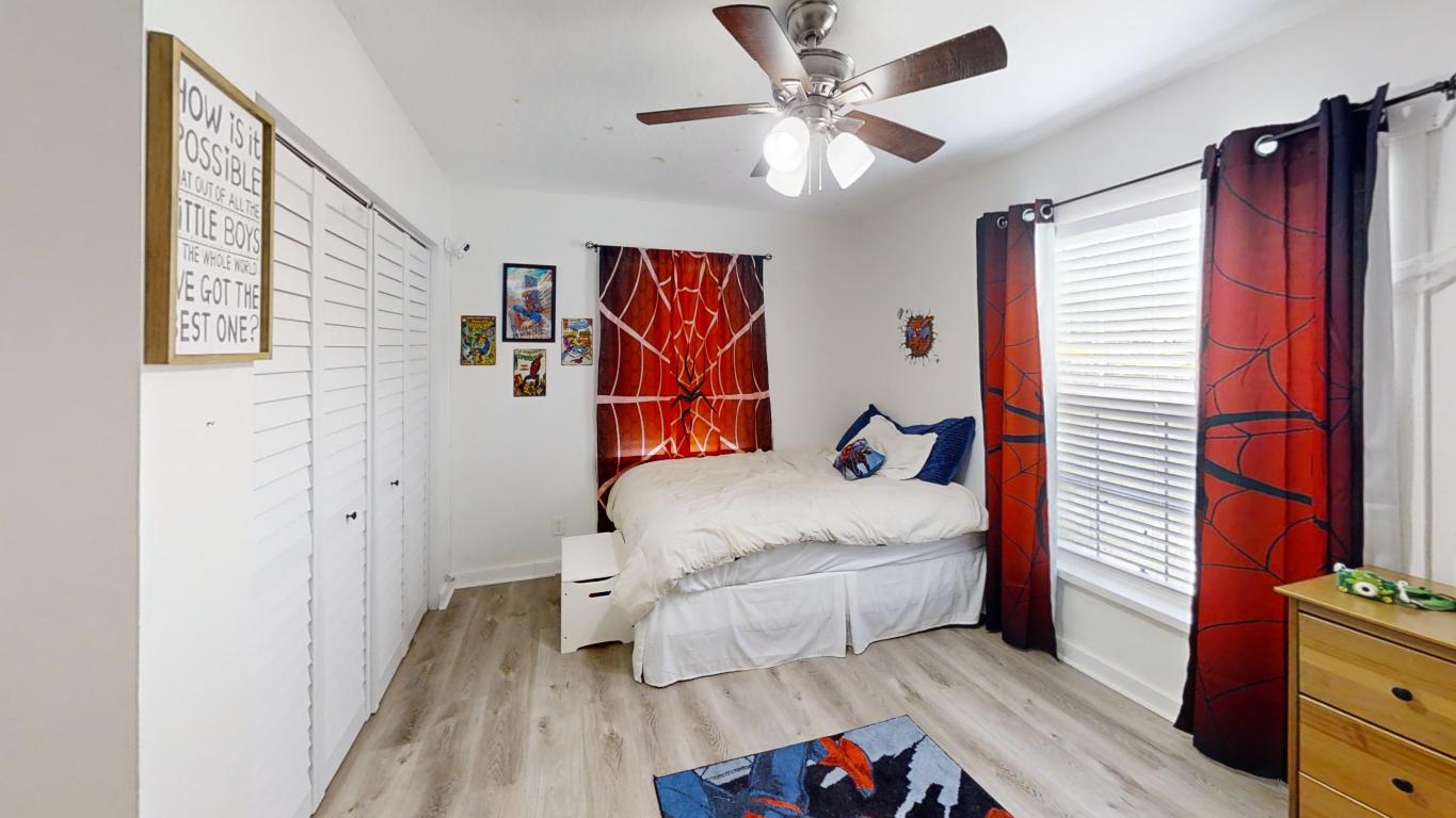 FELLSMERE FARMS CO S/D OF UNSURVEYED TWP 31 RNG 37 - Residential