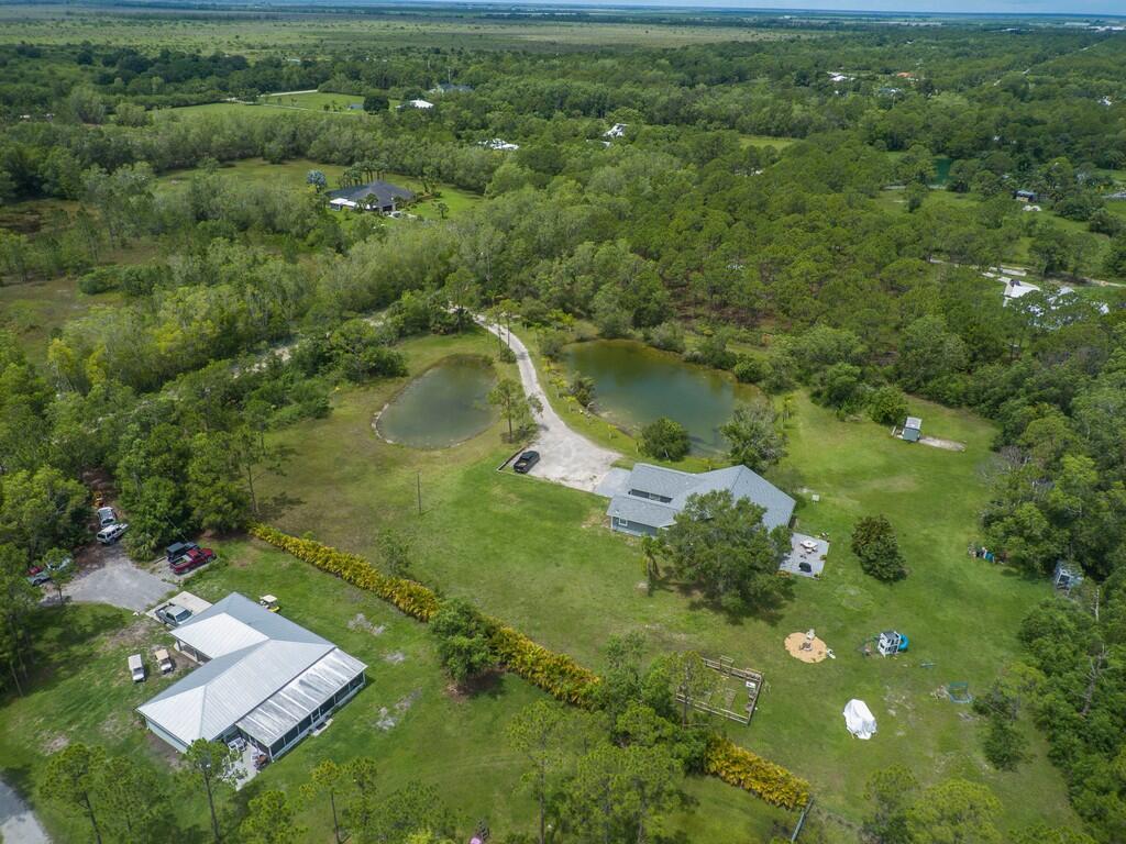 FELLSMERE FARMS CO S/D OF - Residential