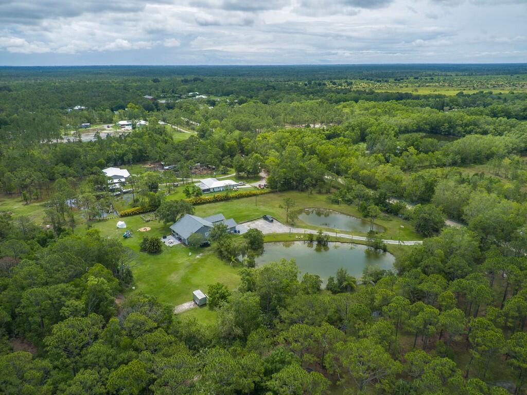 FELLSMERE FARMS CO S/D OF - Residential