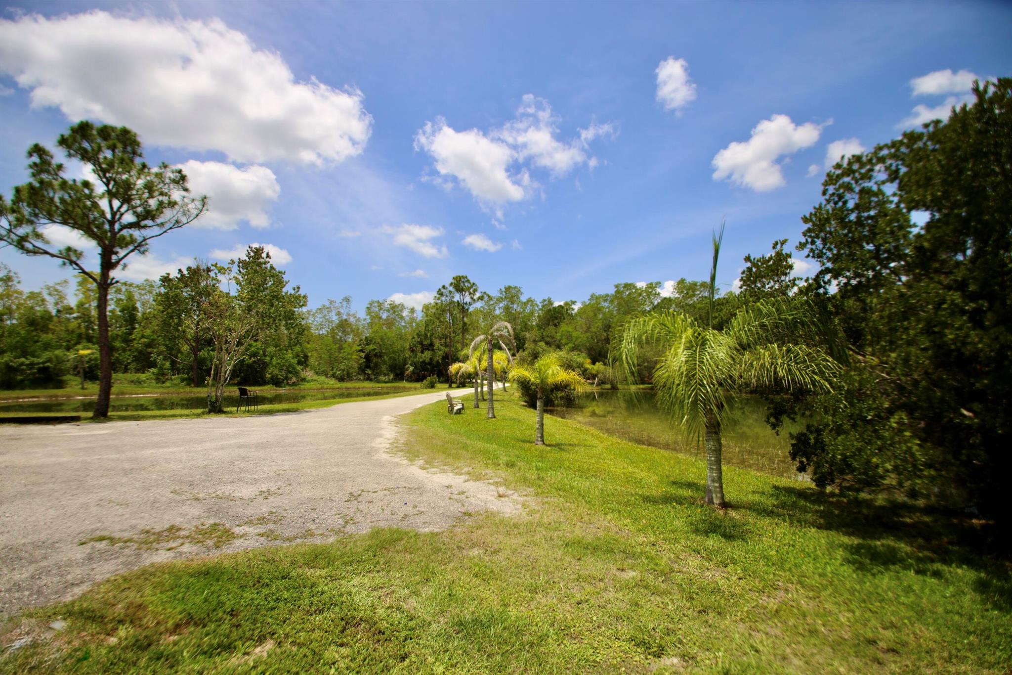 FELLSMERE FARMS CO S/D OF - Residential