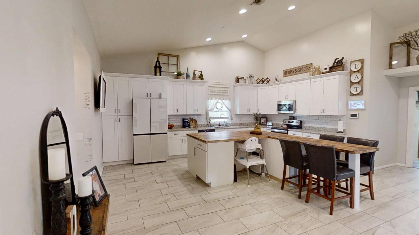 FELLSMERE FARMS CO S/D OF UNSURVEYED TWP 31 RNG 37 - Residential