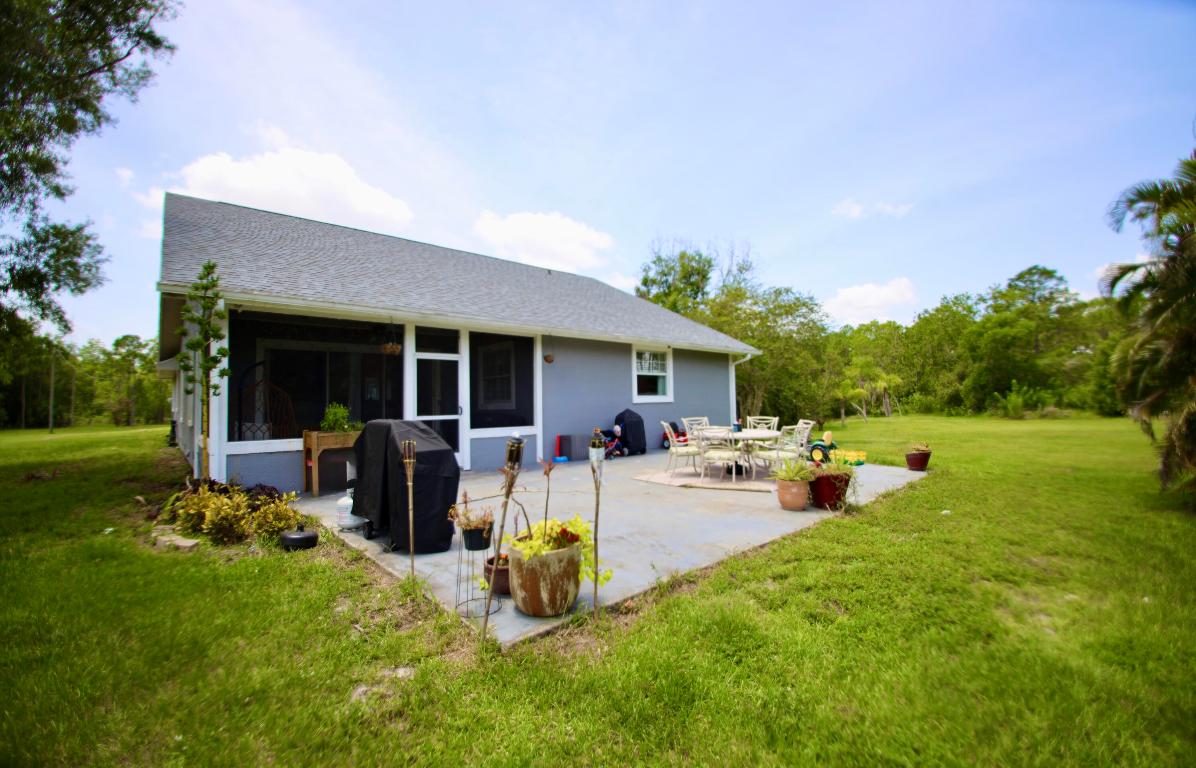 FELLSMERE FARMS CO S/D OF UNSURVEYED TWP 31 RNG 37 - Residential