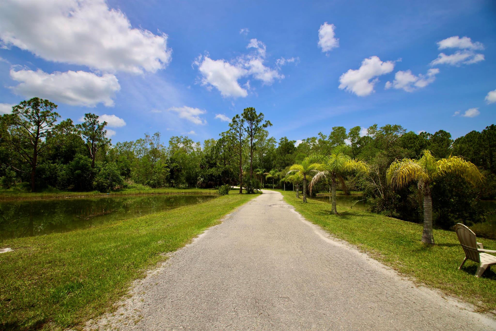 FELLSMERE FARMS CO S/D OF - Residential