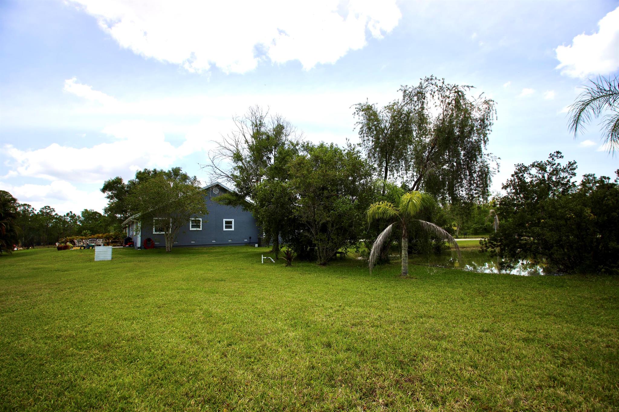 FELLSMERE FARMS CO S/D OF - Residential