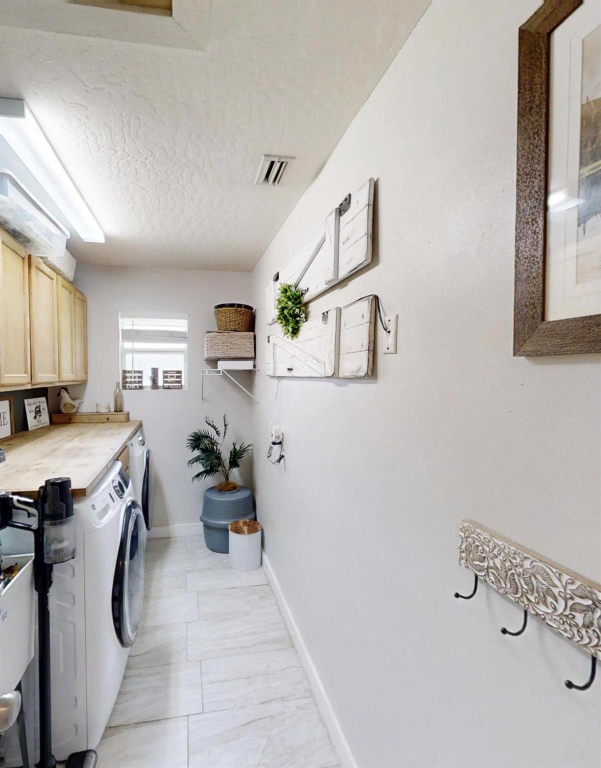 FELLSMERE FARMS CO S/D OF - Residential