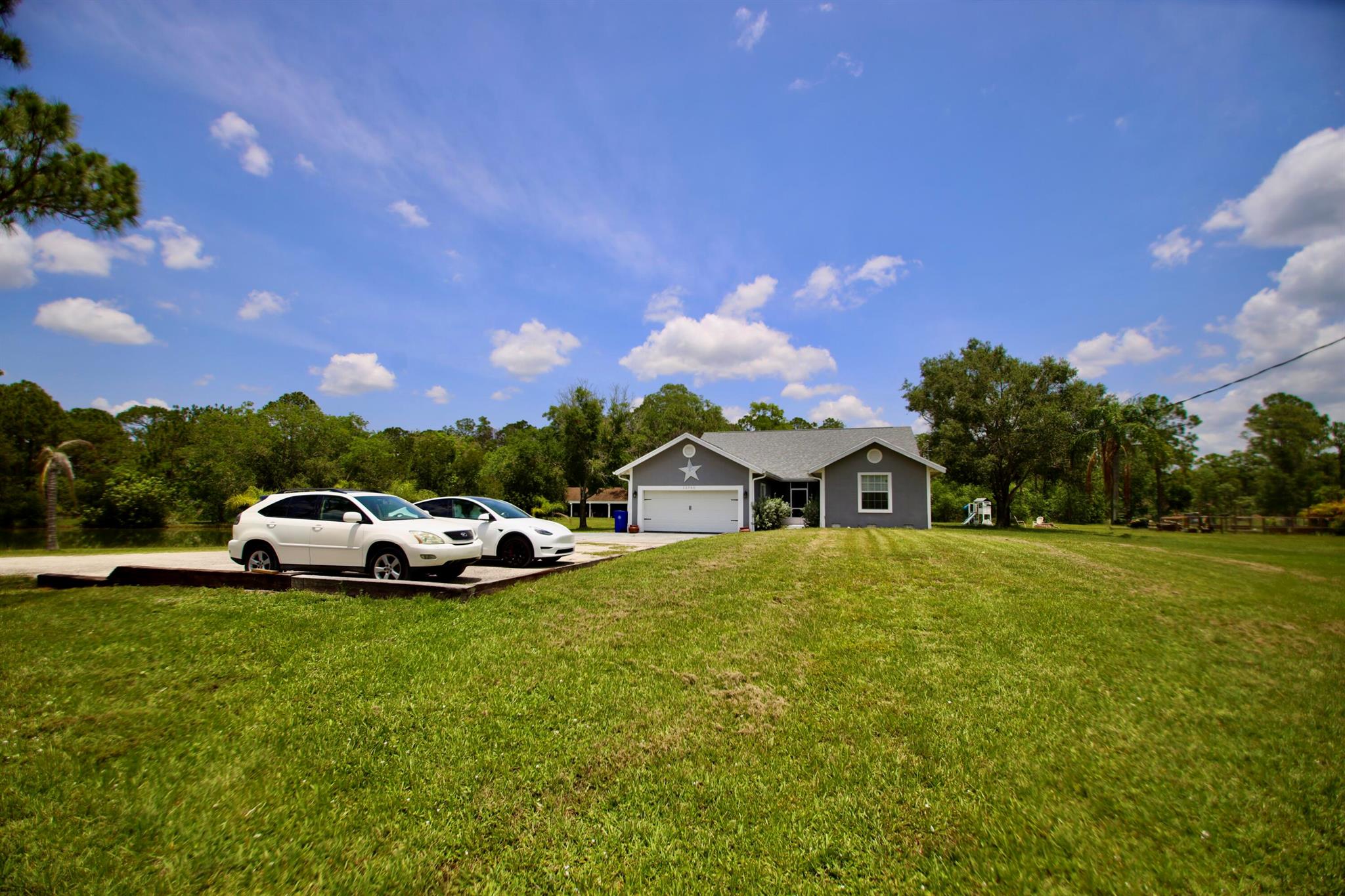 FELLSMERE FARMS CO S/D OF - Residential