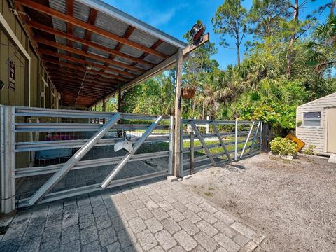 A home in Loxahatchee