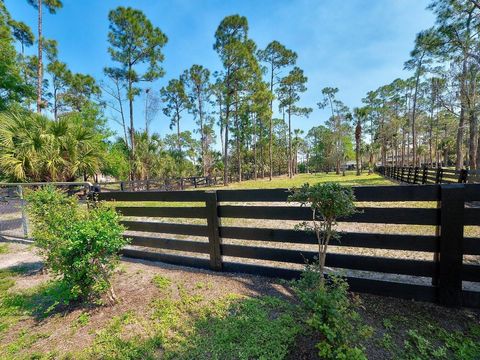 A home in Loxahatchee