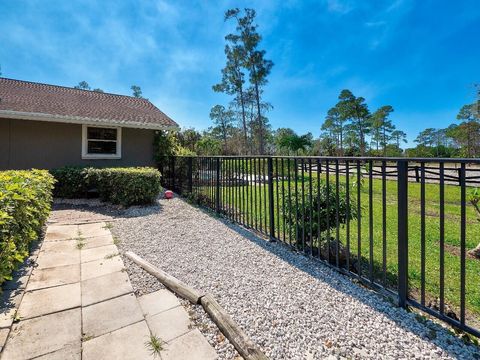 A home in Loxahatchee