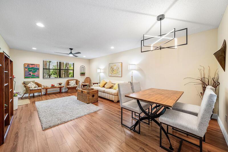 STRATHMORE GATE I UNIT ON - Residential