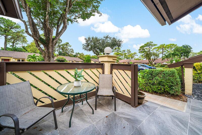 33 Copper Pod Court 33