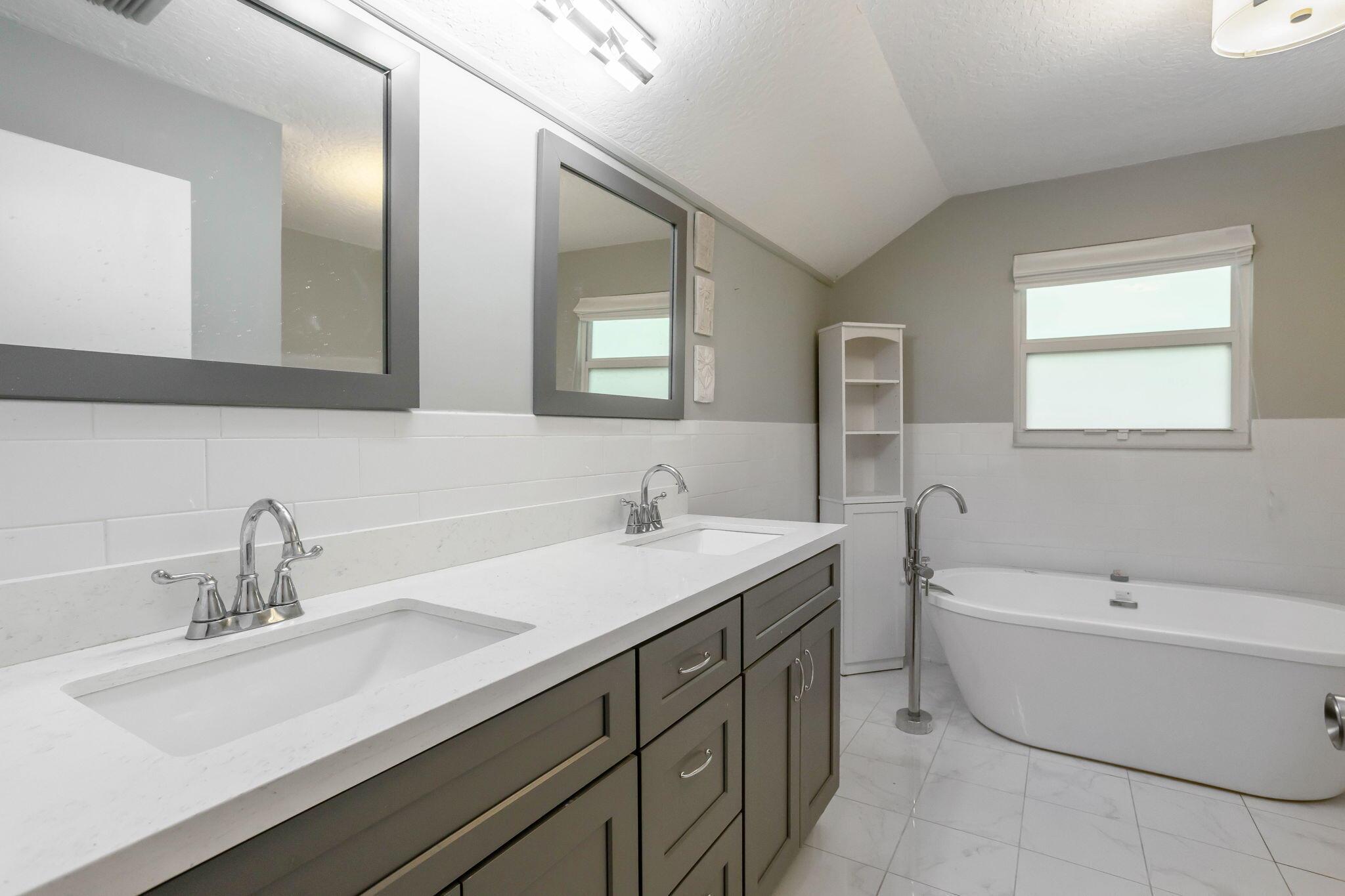 The Acreage - Residential