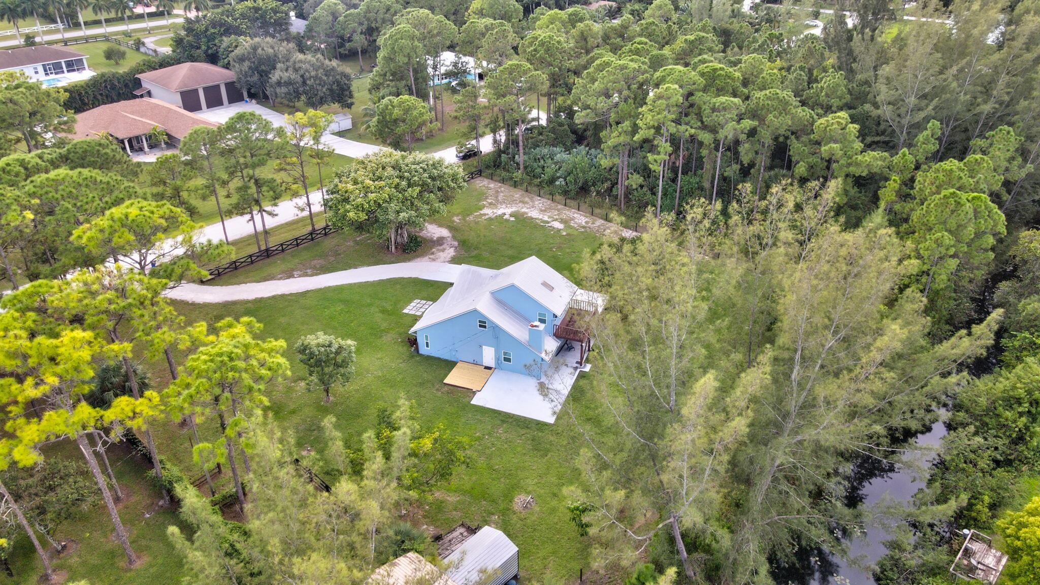 The Acreage - Residential