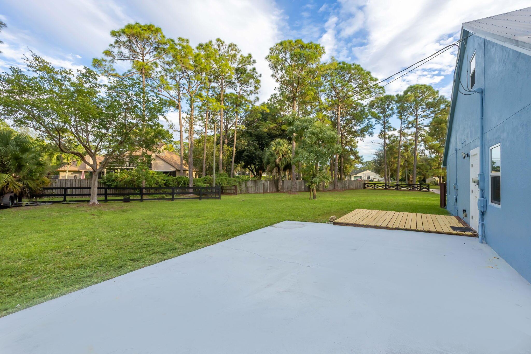 The Acreage - Residential